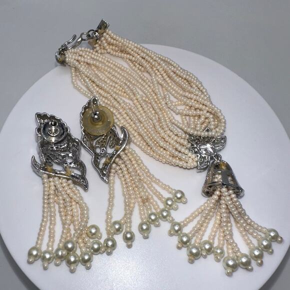 Indian white gold plated cubic zirconia glass pearl bracelet earrings set - Picture 7 of 8